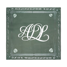 Load image into Gallery viewer, SOCIETÀ SCARF BOX SET
